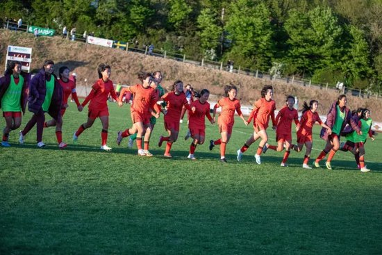 了解因为亚洲当中中国玩家人口基数的众多