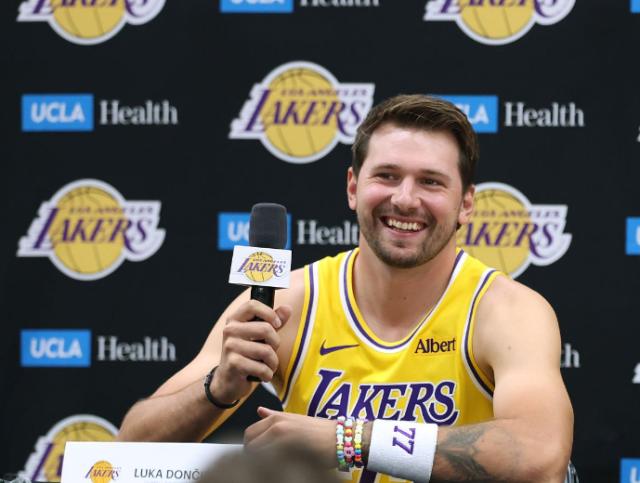 东契奇：我的目标是总冠军，球队表现不好拿不到MVP
