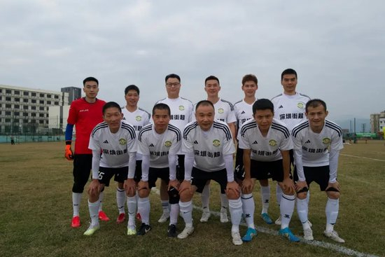 因为亚洲当中中国玩家人口基数的众多产品图片