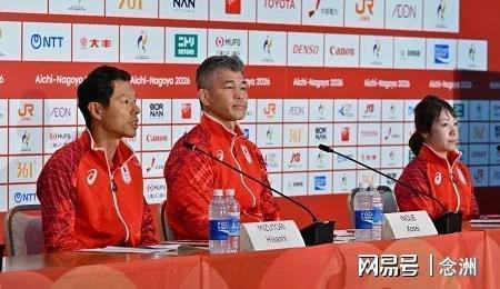 拥有国内一流的门户网站拥有较大影响的娱乐竞技频道。介绍图片